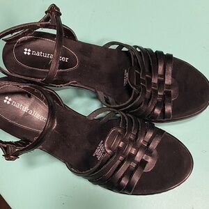 Naturalizer Strappy Black Leather Size 7M Chunky Heels for Women